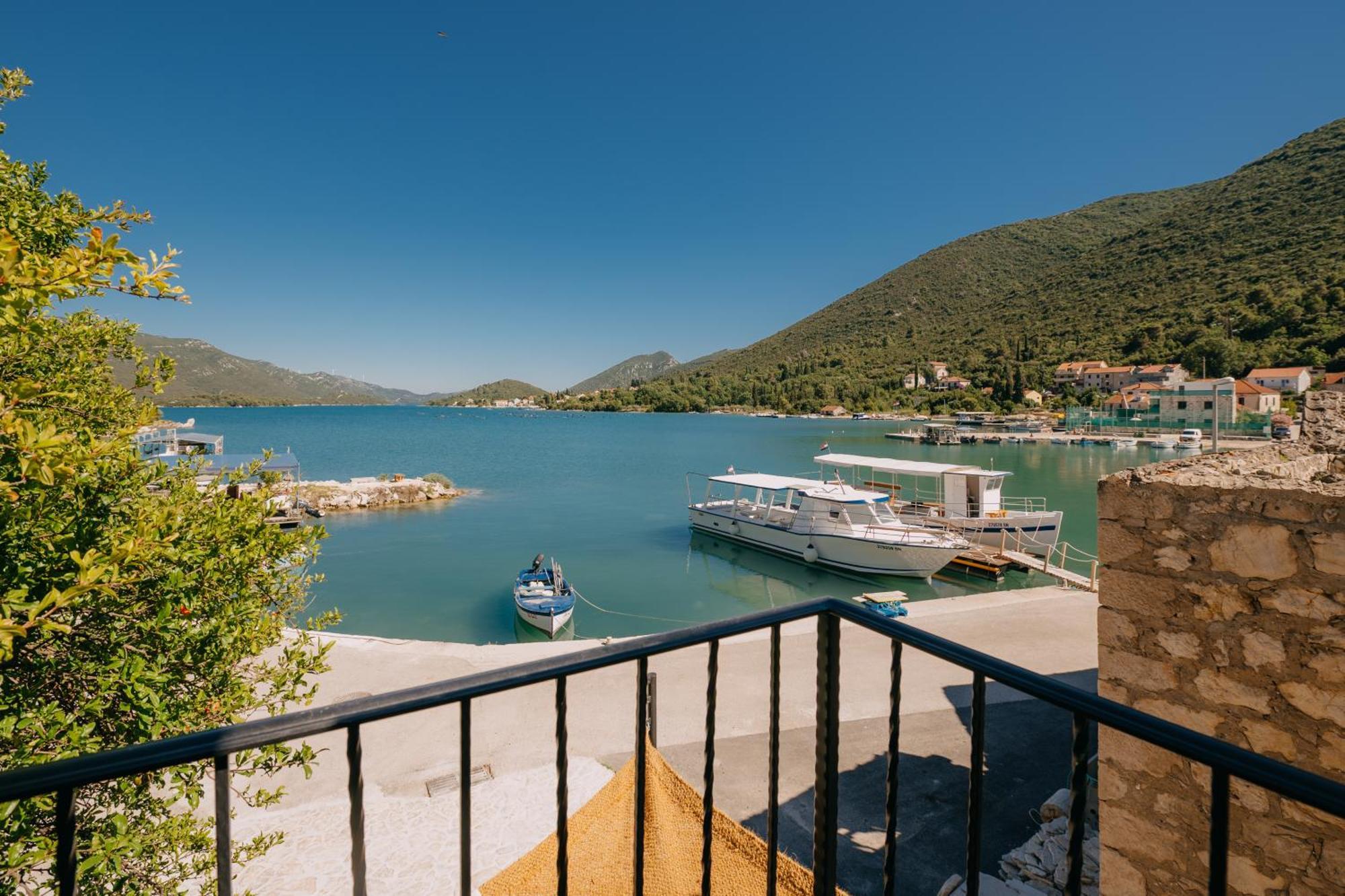 Lukas Apartment Ston Εξωτερικό φωτογραφία